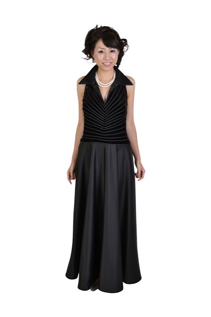 Tadashi Shoji (タダシショージ) 