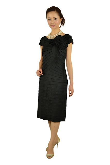 Tadashi Shoji (タダシショウジ) 