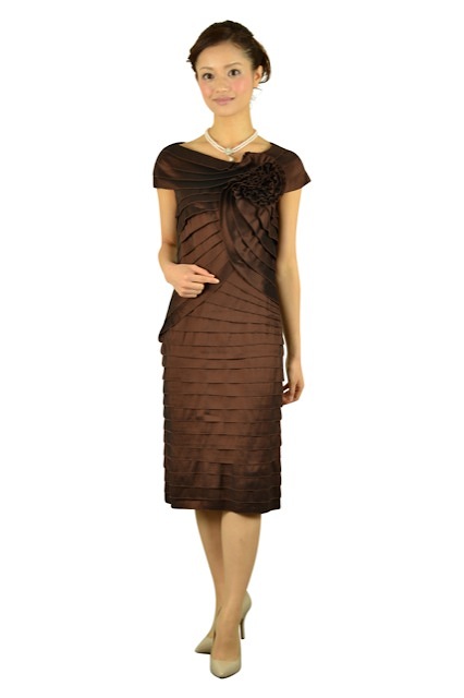 Tadashi Shoji (タダシショウジ) 