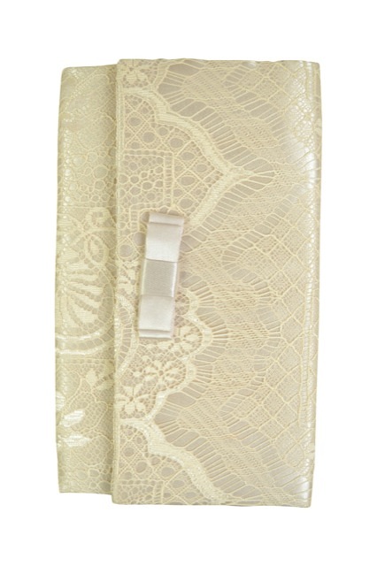 LAISSE PASSE (レッセパッセ) アイ