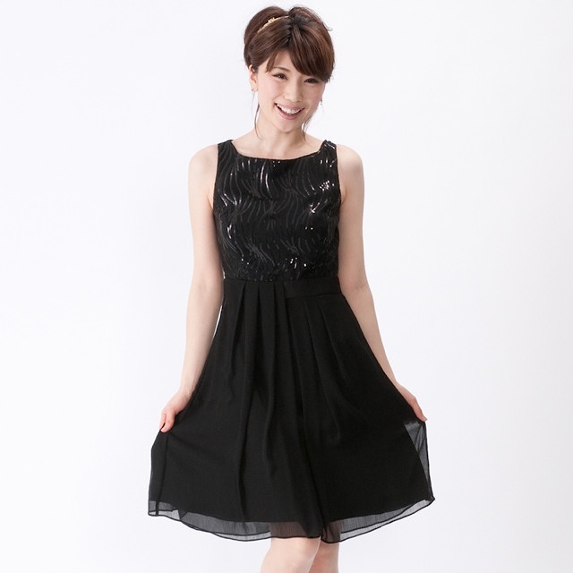 BCBG (ビーシービージー) スパンコ