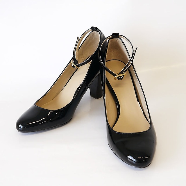 IENA (イエナ) ストラップ付パンプ