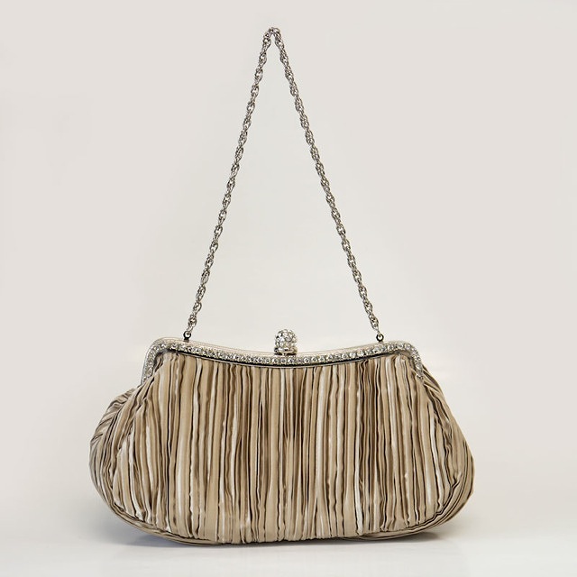 Di bello (ディベロ) サテンプリー