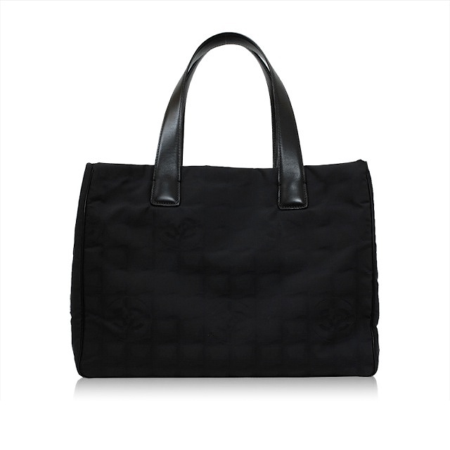 CHANEL (シャネル) ニュートラベル