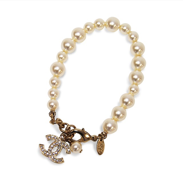 CHANEL (シャネル) CCマークパール