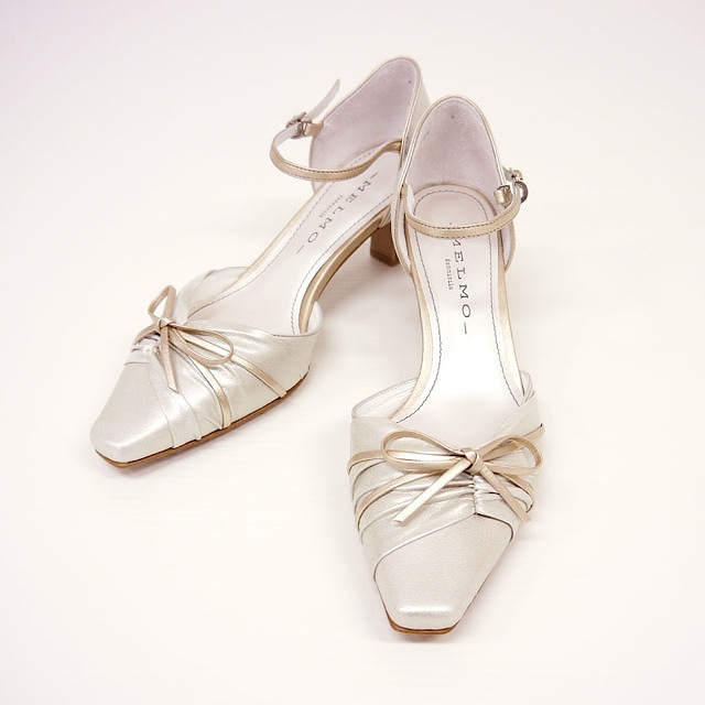 Melmo (メルモ) フロントリボンネ