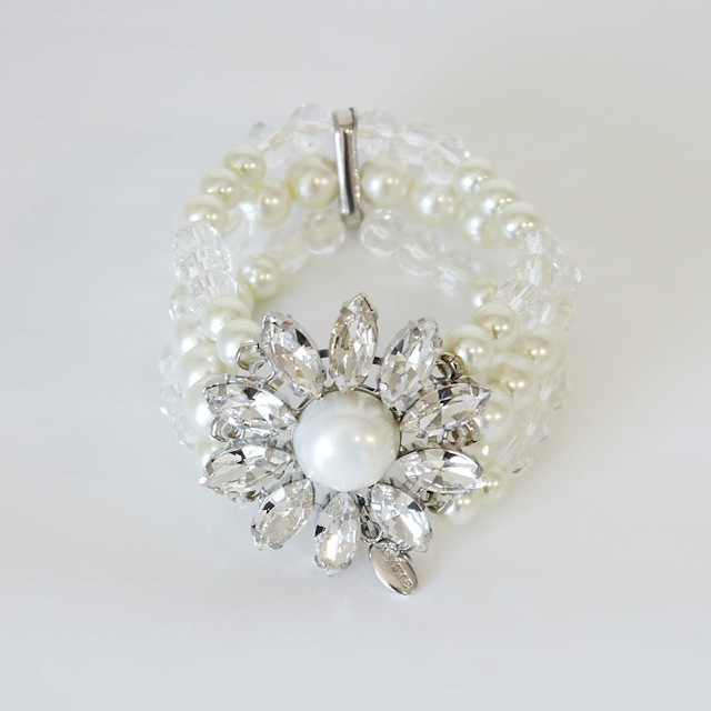 ABISTE (アビステ) 3連パール＆ク