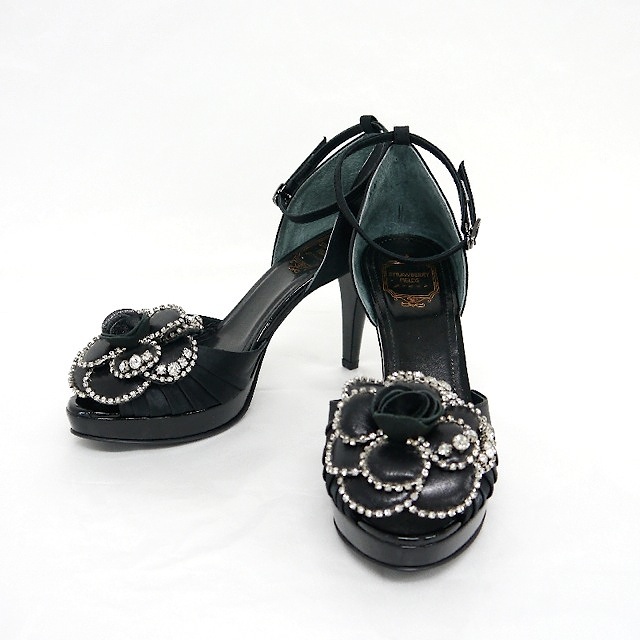 STRAWBERRY-FIELDS (ストロベリー