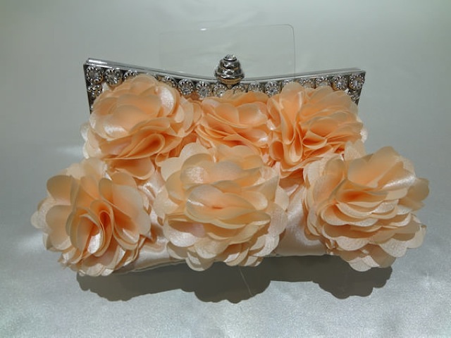 026・サーモンピンクお花いっぱい