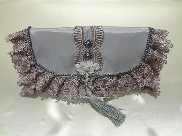 029・グレーパープルレースクラッ