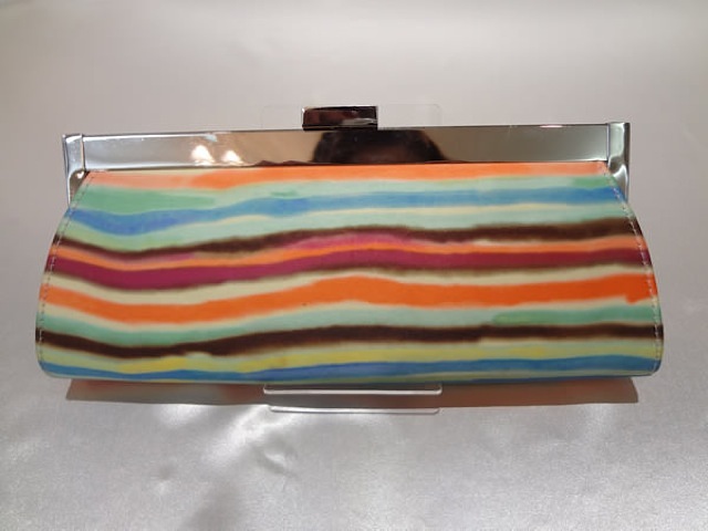 030・虹色クラッチ (ピンク ブルー