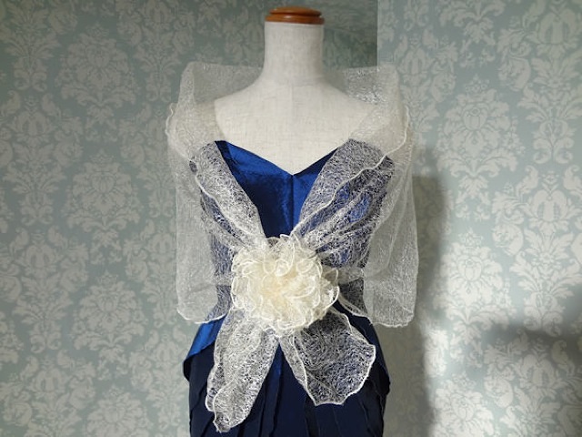 028・ハリのあるゴールドラメスト