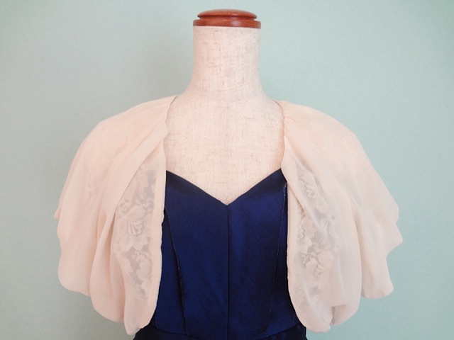 052・アイボリー裏地レースバルー