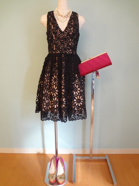 FRENCH CONNECTION (フレンチコネ