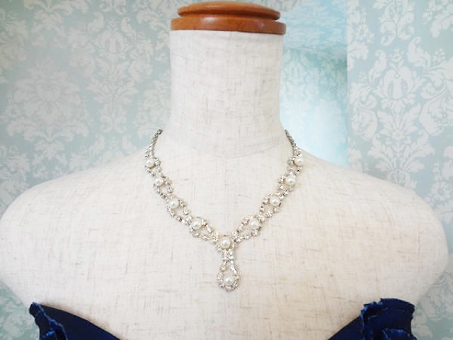 ゴージャスシルバーパールネックレ