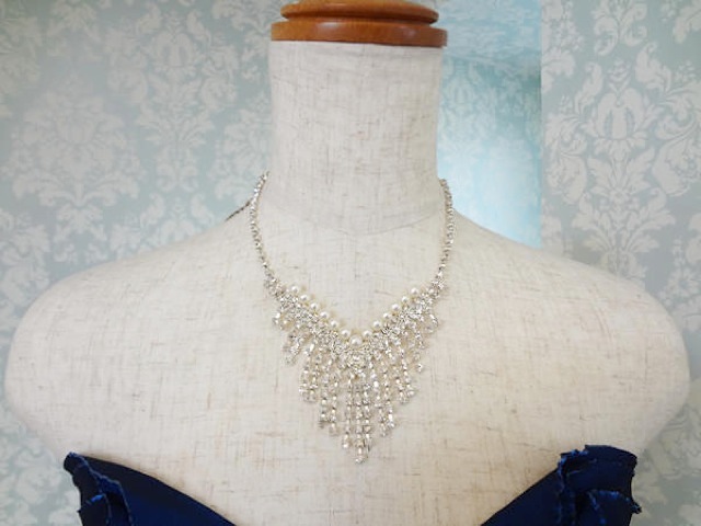 ゴージャスシルバーパールネックレ