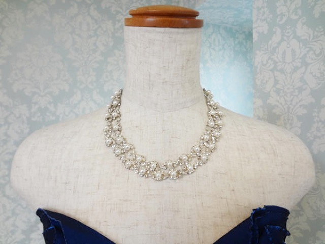 ゴージャス2連シルバーパールネッ