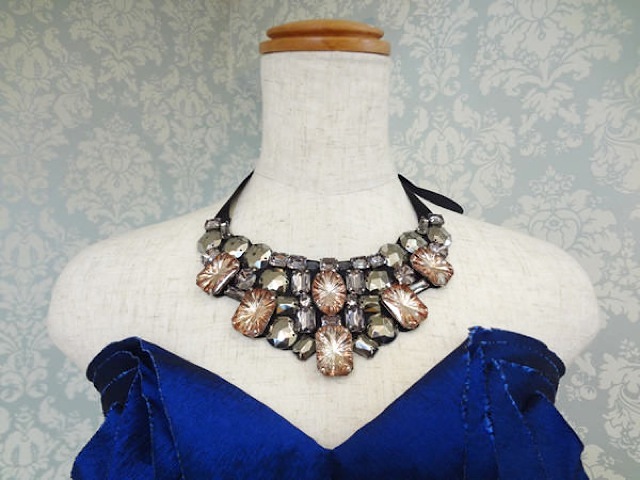 ゴージャスメタリックカラーストー