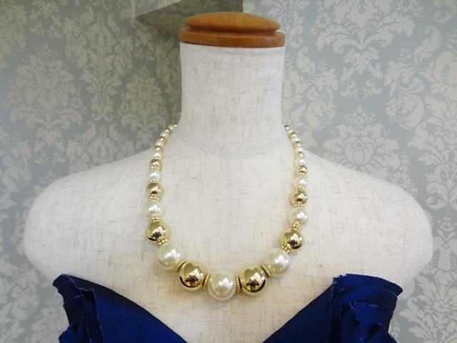 パール＆ゴールドモチーフネックレ
