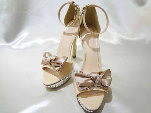 031・ピンクサテンリボン靴用コサ