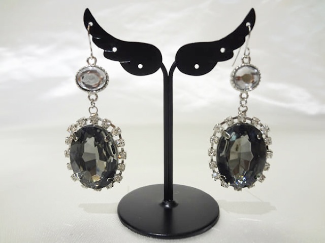 ピアス086大粒ブラックストーン (