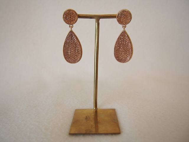 ピアス103サーモンピンクティアー