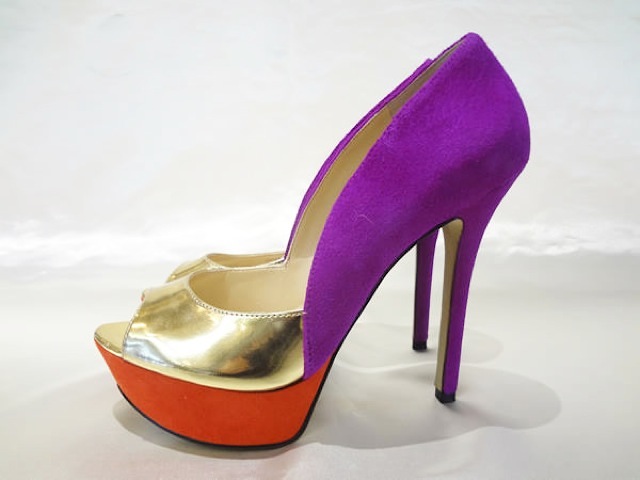 026・オレンジ×バイオレット×ゴー