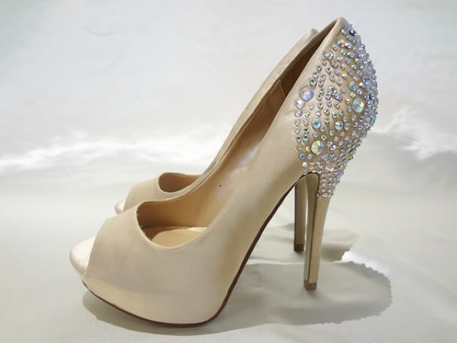 028・光沢ベージュサテンバックス