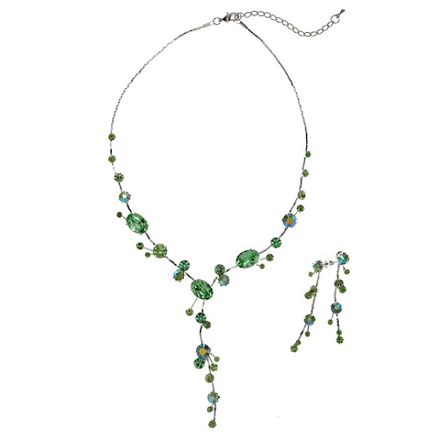 ネックレス＆ピアスセット (グリー