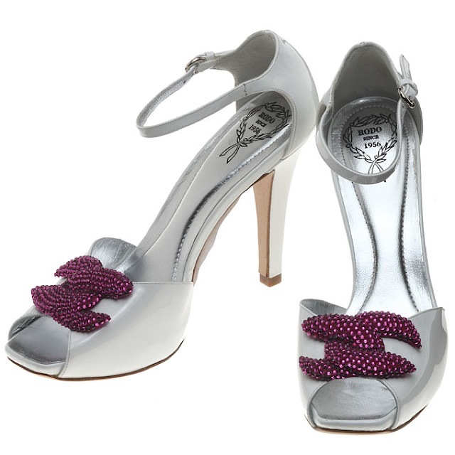 RODO (ロド) パンプス (シルバー 