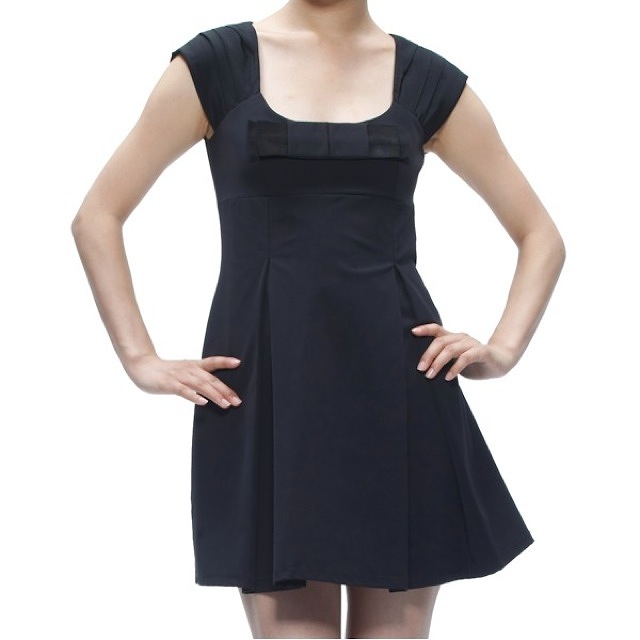 alice＋Olivia (アリス アンド オ