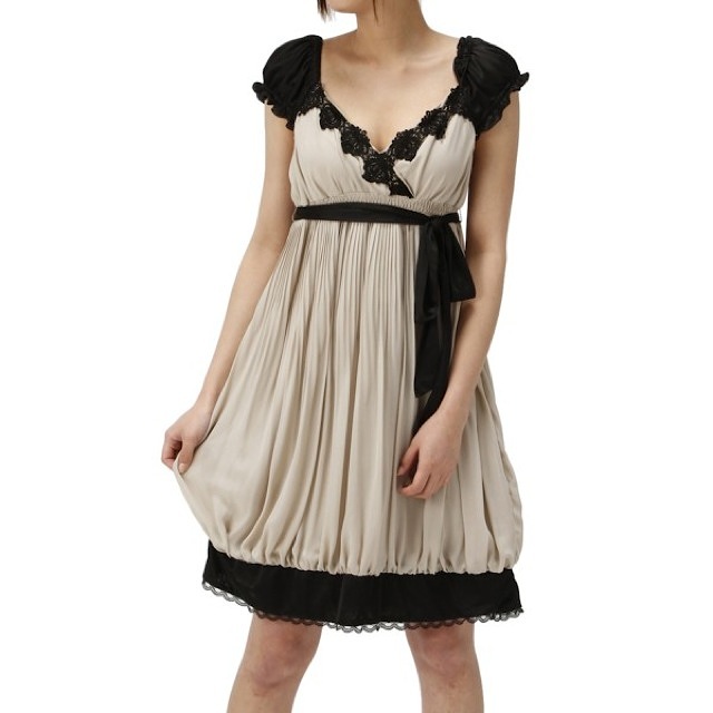 DELLISE NOIR (デリセノアール) 胸