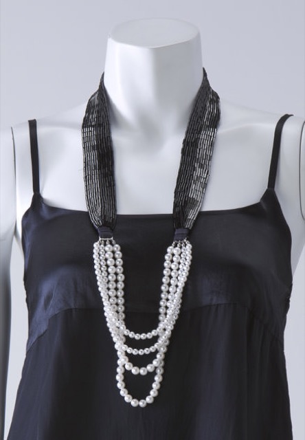 ships (シップス) ブラックビーズ