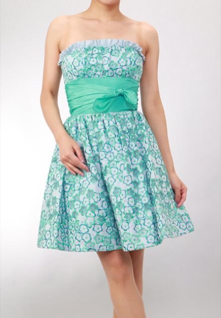 BETSEY JOHNSON (ベッツィジョンソ