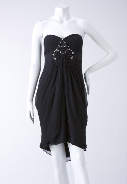 THURLEY (サーレイ) 胸元のビジュ