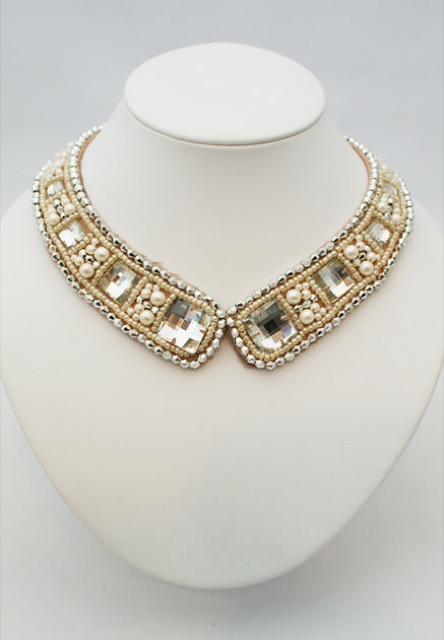 SHIPS (シップス) 付け襟風ビジュ