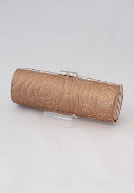 BCBG MAXAZRIA (ビーシービージー