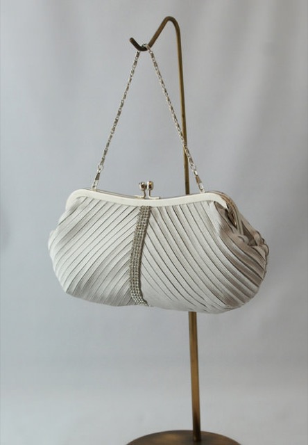 anonymous (アノニマス) 収納もし