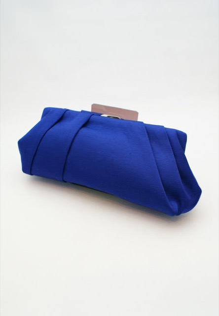 coast (コースト) 斜めドレープが