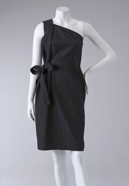 MOSCHINO (モスキーノ) 絞りの効い